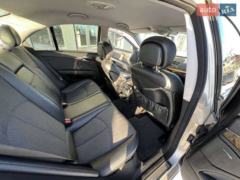 Седан Mercedes-Benz E-Class 2006 в Луцке