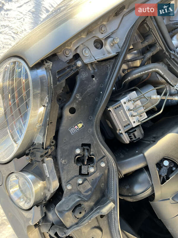 Седан Mercedes-Benz E-Class 2006 в Луцке