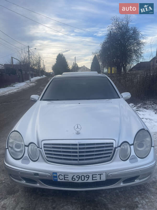 Седан Mercedes-Benz E-Class 2003 в Чернівцях