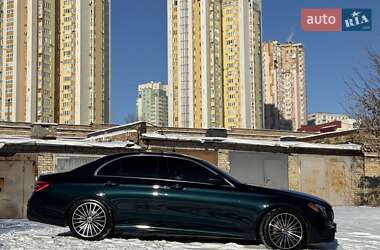 Седан Mercedes-Benz E-Class 2016 в Києві