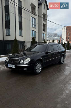 Універсал Mercedes-Benz E-Class 2004 в Чернівцях