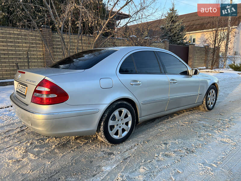 Седан Mercedes-Benz E-Class 2004 в Киеве фото 28 Седан Mercedes-Benz E-Class 2004 в Киеве
