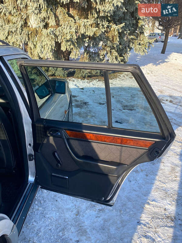 Універсал Mercedes-Benz E-Class 1995 в Києві фото 12 Універсал Mercedes-Benz E-Class 1995 в Києві