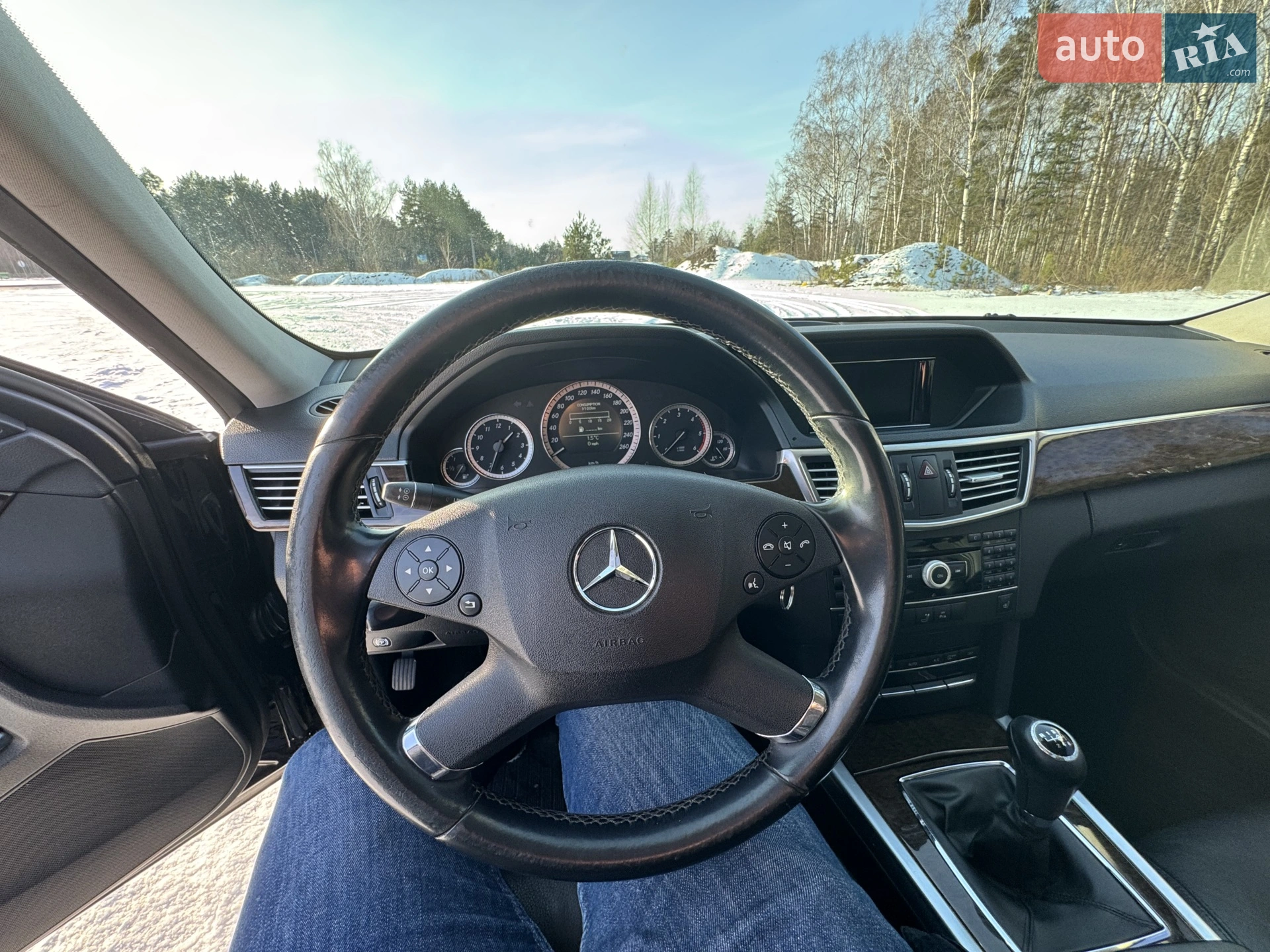 2010 Mercedes-Benz E-klasse - мініатюра 32