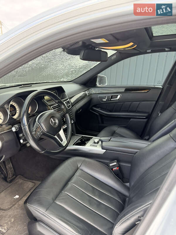 Седан Mercedes-Benz E-Class 2014 в Луцке