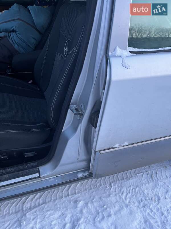 Седан Mercedes-Benz E-Class 1994 в Василькове