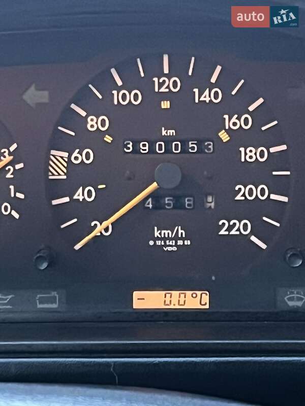 Седан Mercedes-Benz E-Class 1994 в Василькове