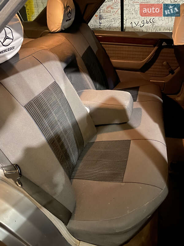 Седан Mercedes-Benz E-Class 1990 в Каменец-Подольском фото 11 Седан Mercedes-Benz E-Class 1990 в Каменец-Подольском
