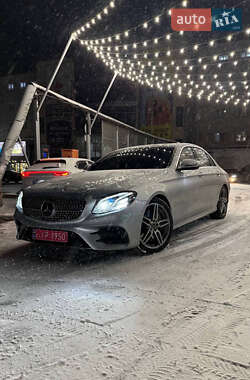 Седан Mercedes-Benz E-Class 2020 в Запорожье