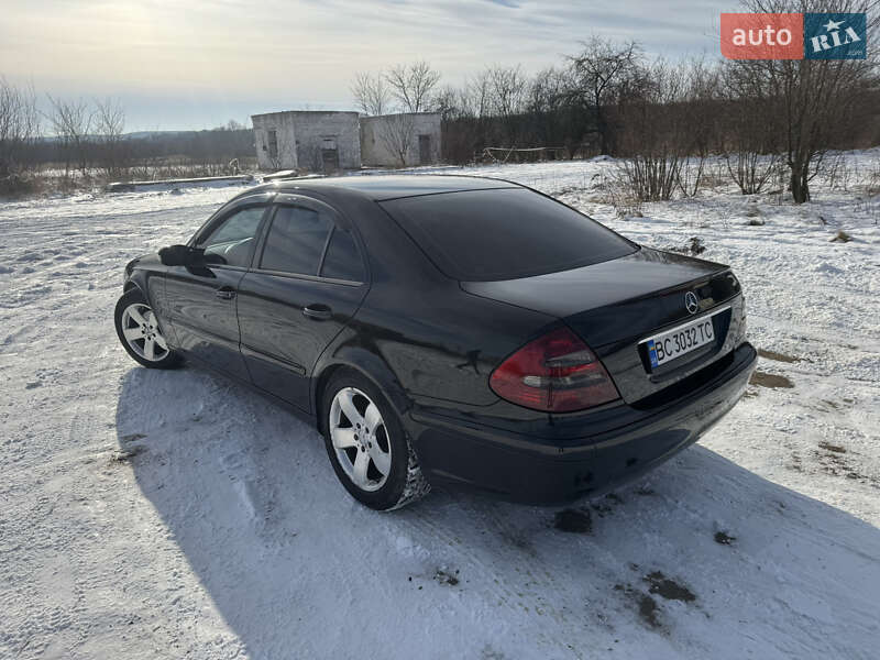 Седан Mercedes-Benz E-Class 2004 в Ходореві фото 7 Седан Mercedes-Benz E-Class 2004 в Ходореві