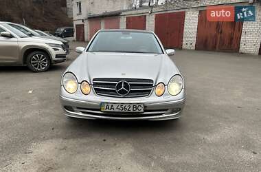 Седан Mercedes-Benz E-Class 2004 в Киеве