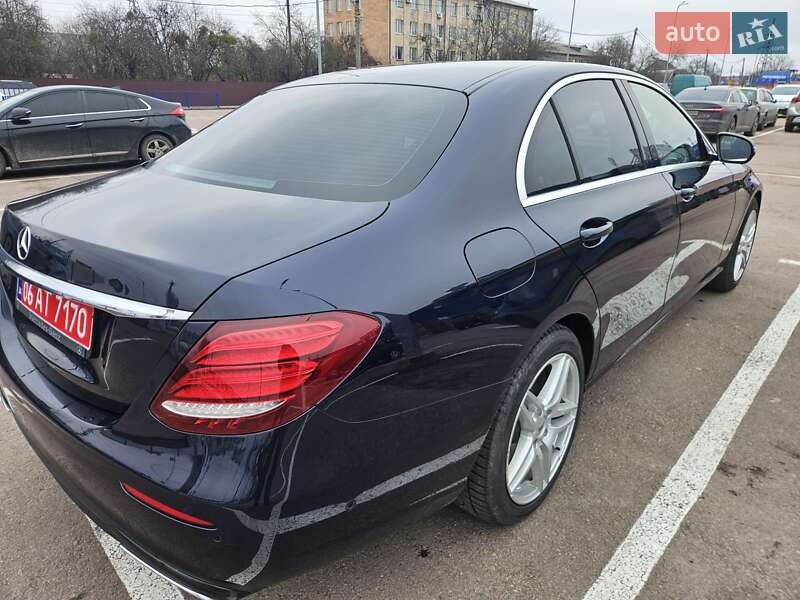 Седан Mercedes-Benz E-Class 2020 в Житомирі