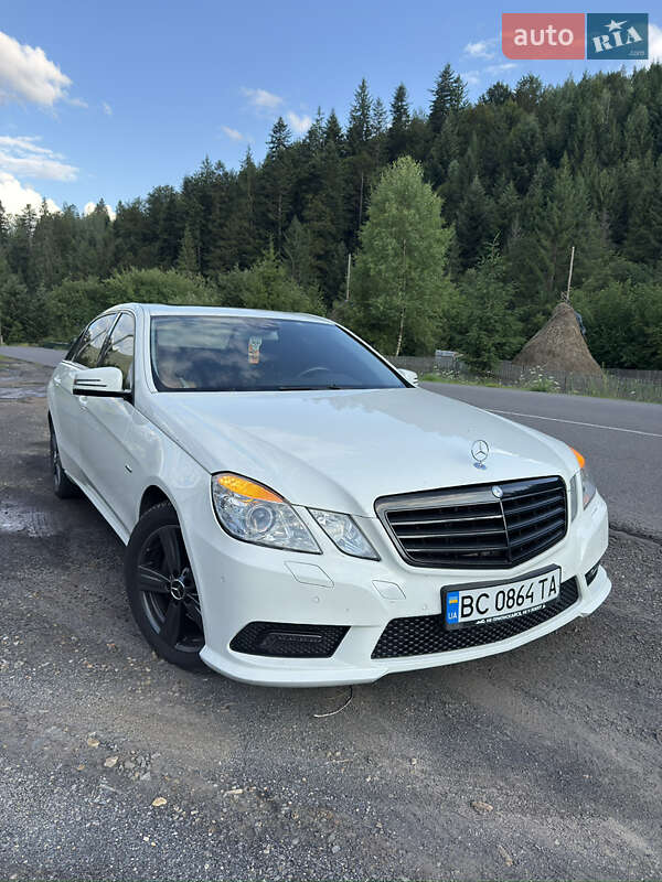 Седан Mercedes-Benz E-Class 2009 в Кам'янець-Подільському фото 24 Седан Mercedes-Benz E-Class 2009 в Кам'янець-Подільському