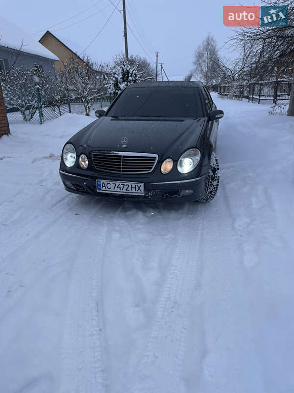 Седан Mercedes-Benz E-Class 2004 в Любомле фото Седан Mercedes-Benz E-Class 2004 в Любомле