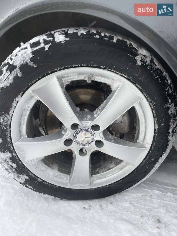 Седан Mercedes-Benz E-Class 2004 в Любомле фото 13 Седан Mercedes-Benz E-Class 2004 в Любомле