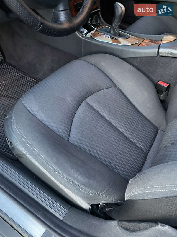 Седан Mercedes-Benz E-Class 2004 в Любомле фото 19 Седан Mercedes-Benz E-Class 2004 в Любомле