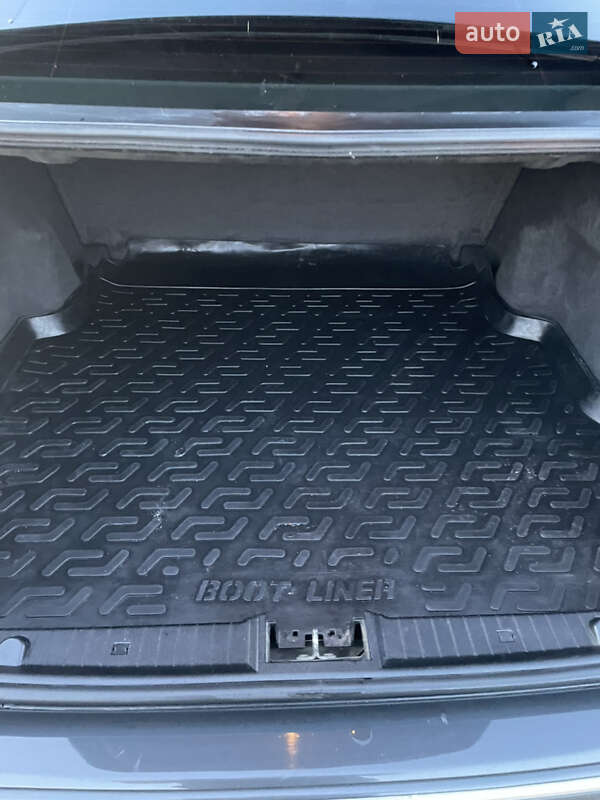 Седан Mercedes-Benz E-Class 2004 в Любомле фото 24 Седан Mercedes-Benz E-Class 2004 в Любомле