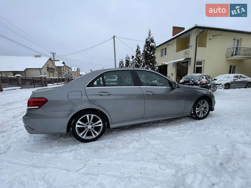 Седан Mercedes-Benz E-Class 2014 в Львове