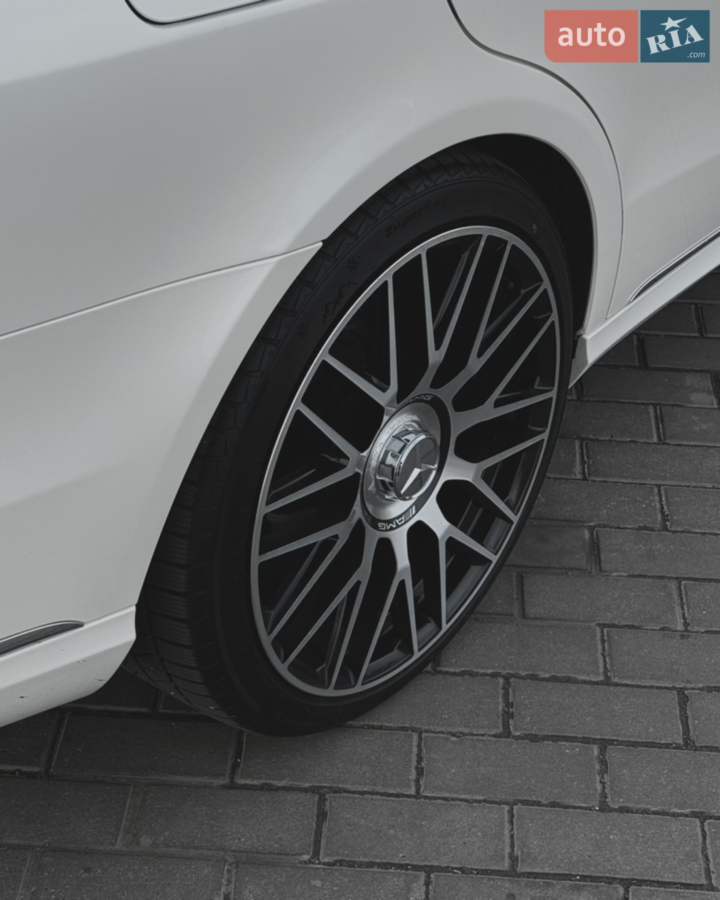 2013 Mercedes-Benz E-klasse - мініатюра 12