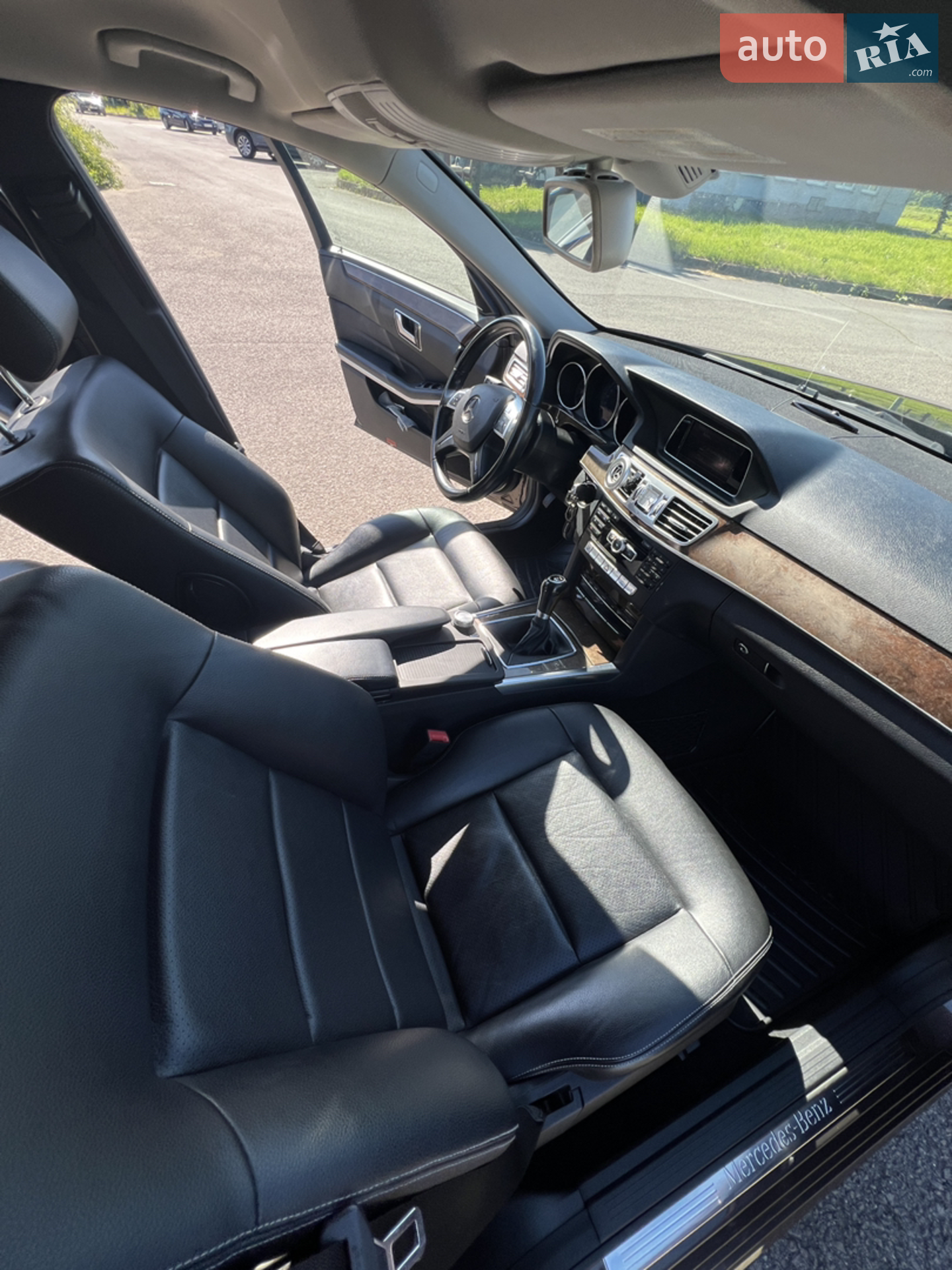 2013 Mercedes-Benz E-klasse - мініатюра 20