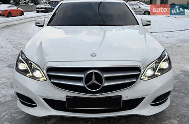 Седан Mercedes-Benz E-Class 2014 в Киеве