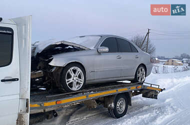 Седан Mercedes-Benz E-Class 2002 в Збаражі