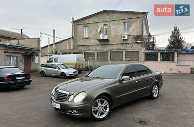 Седан Mercedes-Benz E-Class 2008 в Николаеве