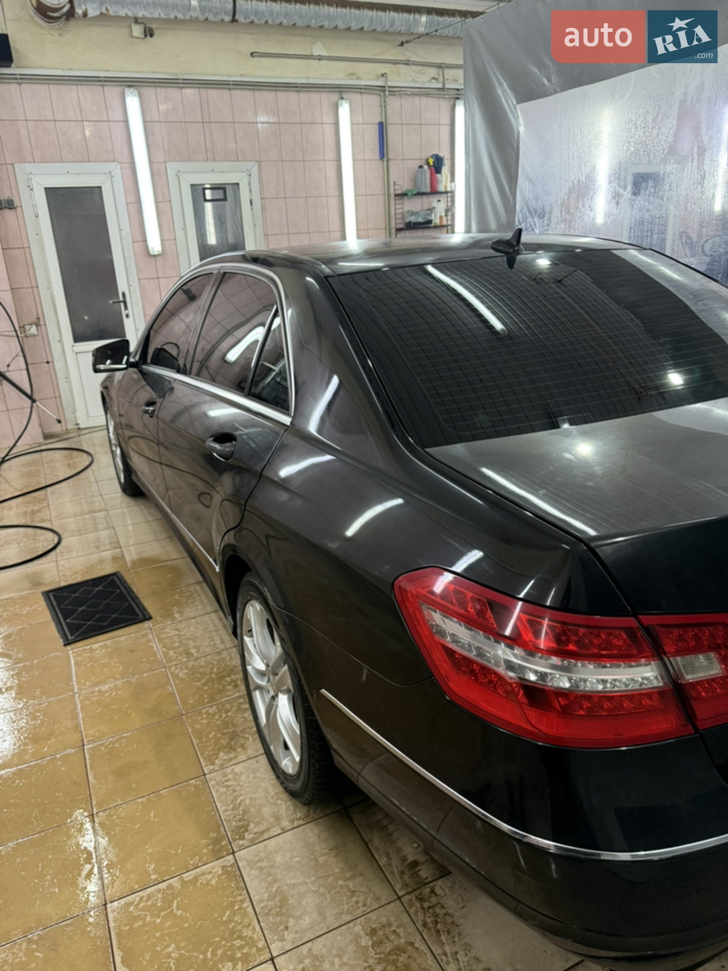 2010 Mercedes-Benz E-klasse - мініатюра 6
