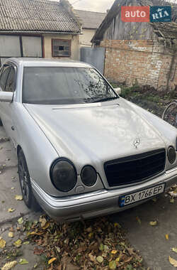 Седан Mercedes-Benz E-Class 1997 в Бродах