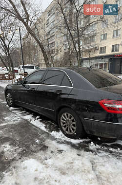 Седан Mercedes-Benz E-Class 2012 в Киеве