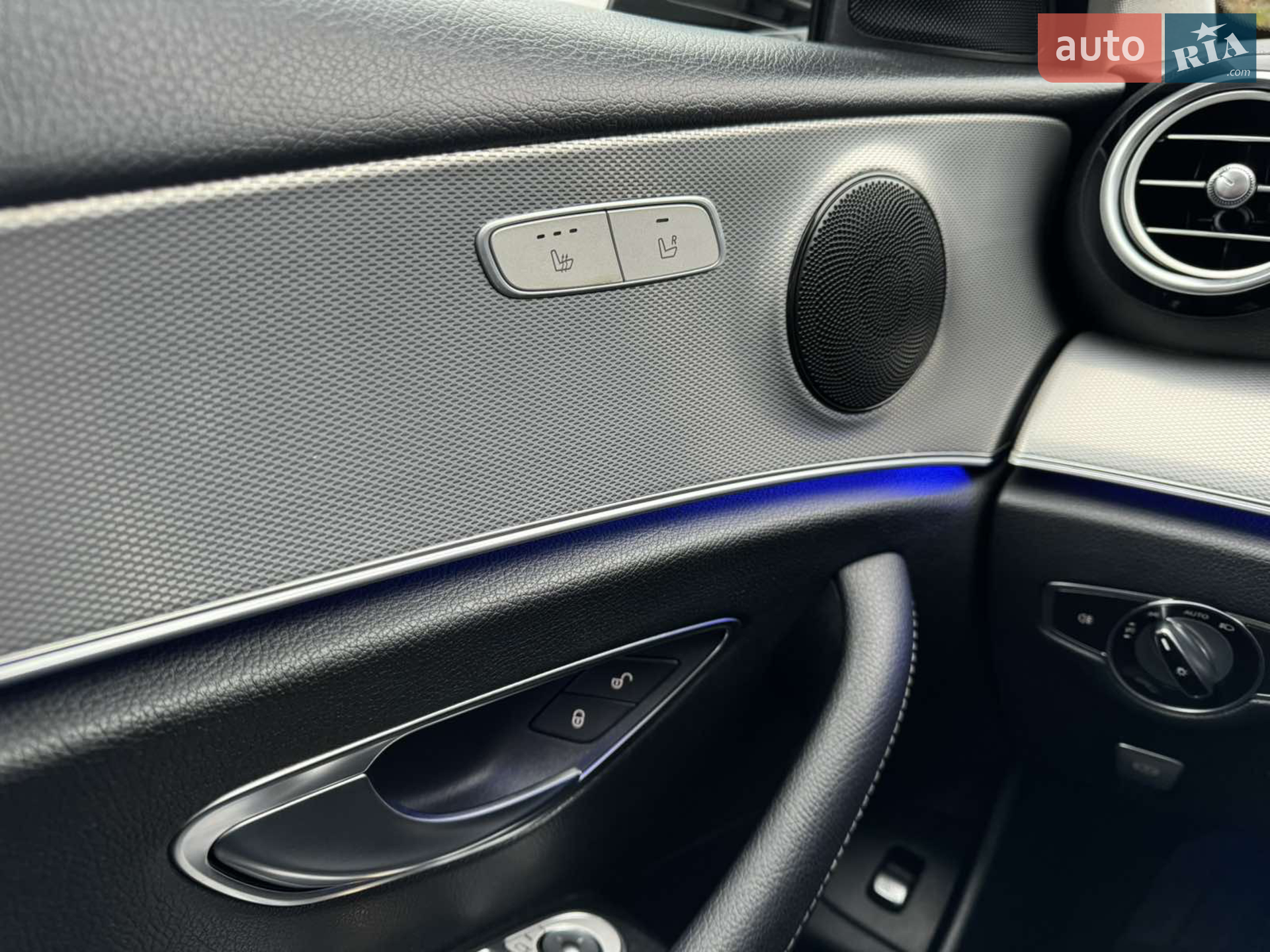 2019 Mercedes-Benz E-klasse - мініатюра 8
