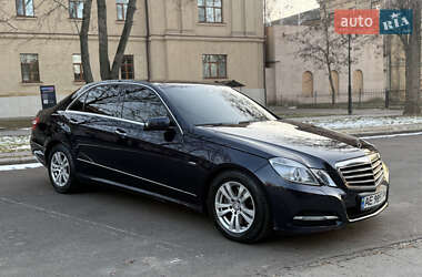 Mercedes-Benz E-Class 2010