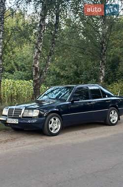 Седан Mercedes-Benz E-Class 1992 в Харкові