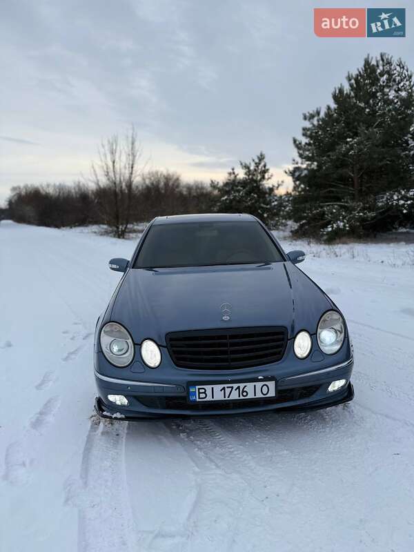 Mercedes-Benz E-Class 2004