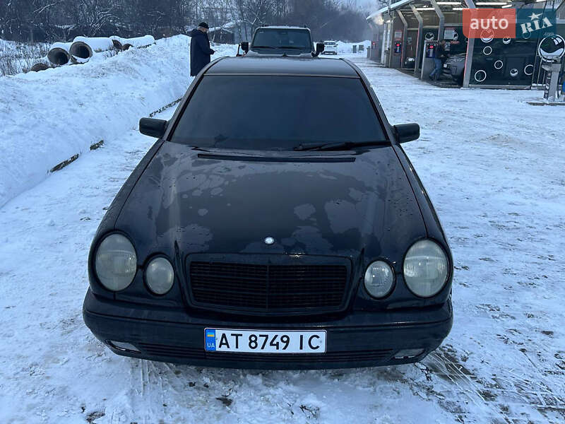 Mercedes-Benz E-Class 1999