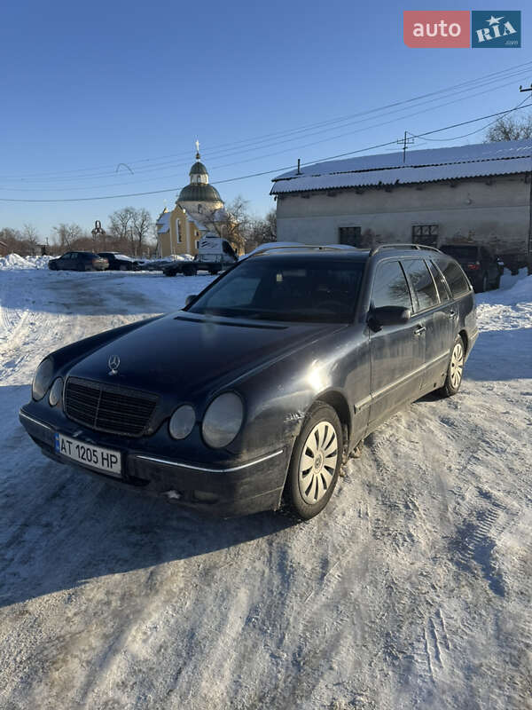 Mercedes-Benz E-Class 2000