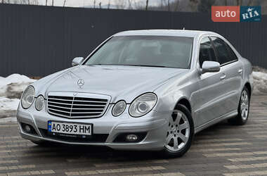 Седан Mercedes-Benz E-Class 2006 в Сваляве