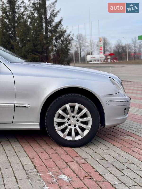 Седан Mercedes-Benz E-Class 2007 в Запорожье
