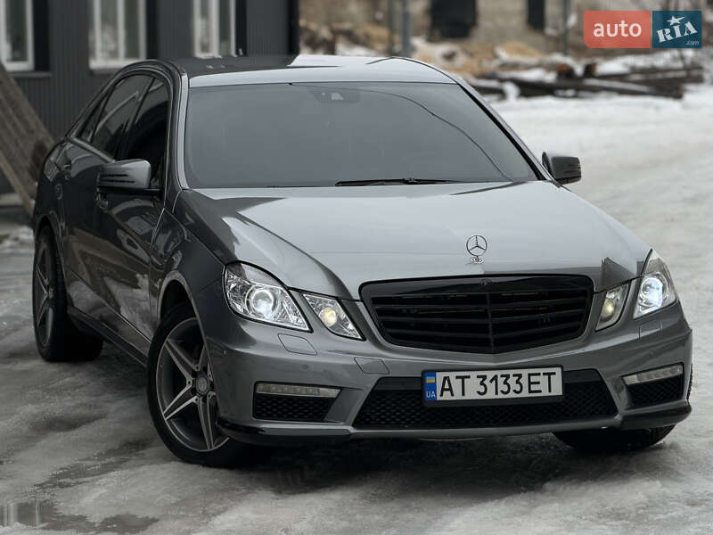 Mercedes-Benz E-Class 2010