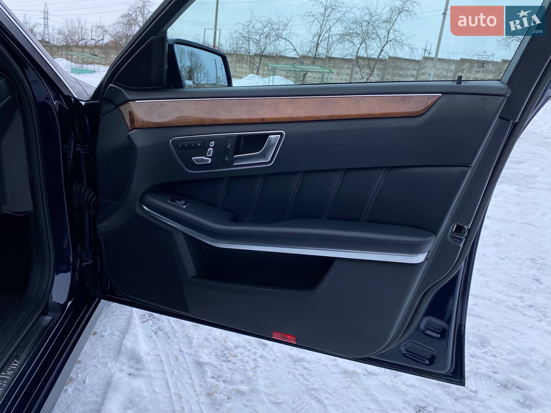 2014 Mercedes-Benz E-klasse - мініатюра 16
