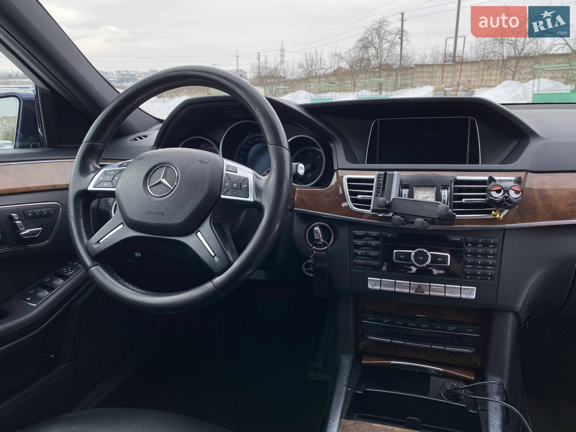2014 Mercedes-Benz E-klasse - мініатюра 14