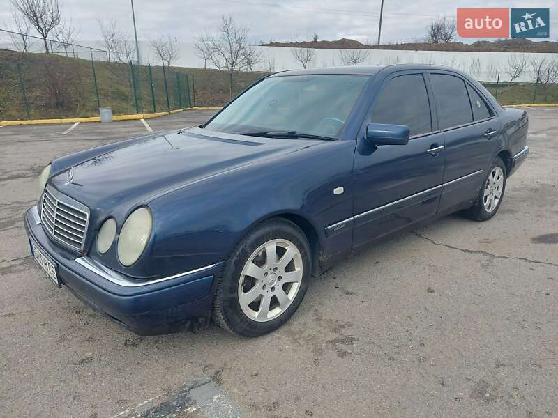 Mercedes-Benz E-Class 1998