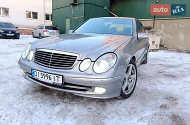 Седан Mercedes-Benz E-Class 2003 в Черновцах