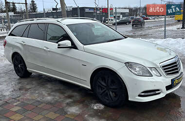 Універсал Mercedes-Benz E-Class 2012 в Стрию