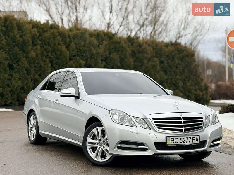 Mercedes-Benz E-Class 2012