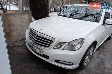 Седан Mercedes-Benz E-Class 2012 в Сумах