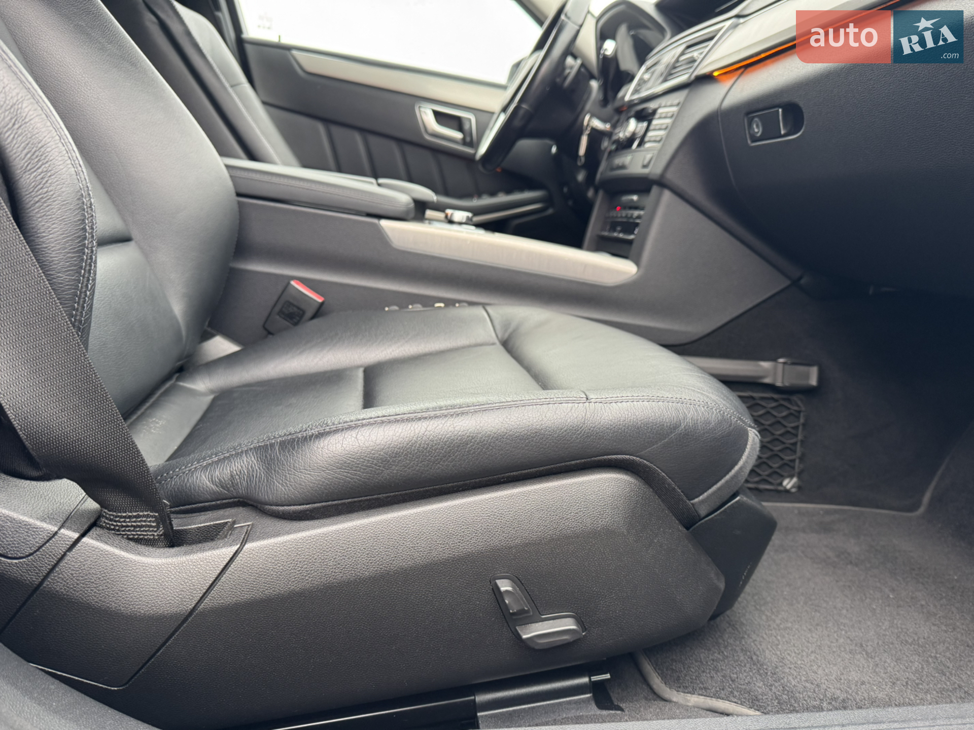 2012 Mercedes-Benz E-klasse - мініатюра 87