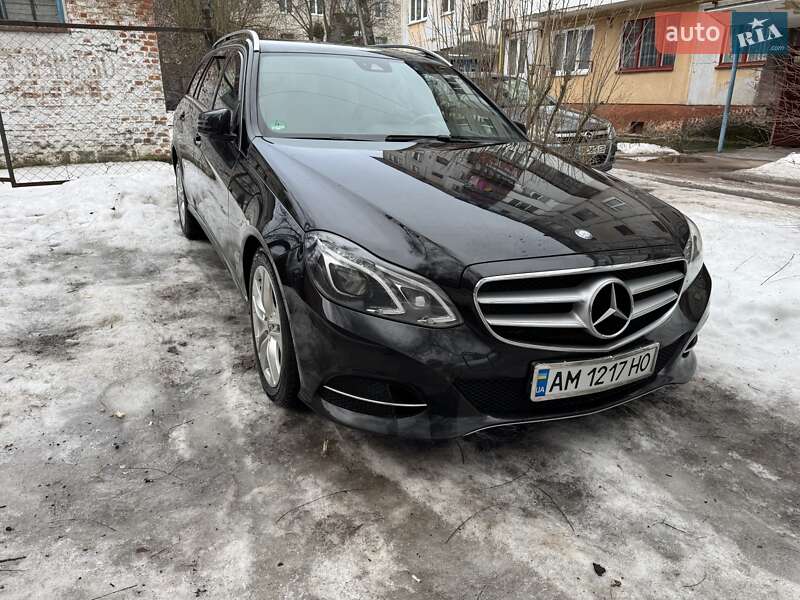 Универсал Mercedes-Benz E-Class 2015 в Житомире