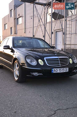 Седан Mercedes-Benz E-Class 2006 в Виноградове