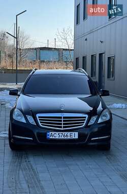 Универсал Mercedes-Benz E-Class 2011 в Луцке